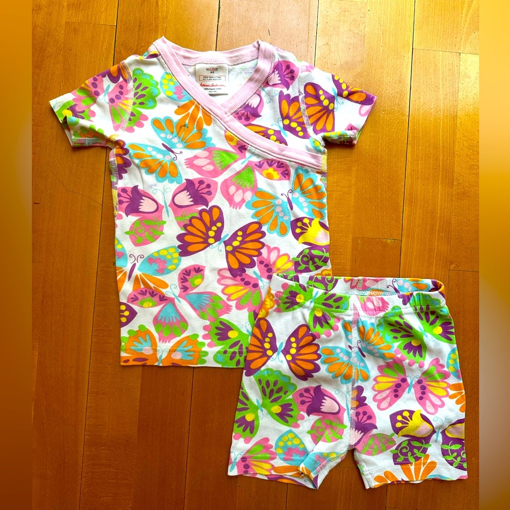 Hanna Andersson girls butterfly pajamas, size 110 (5)